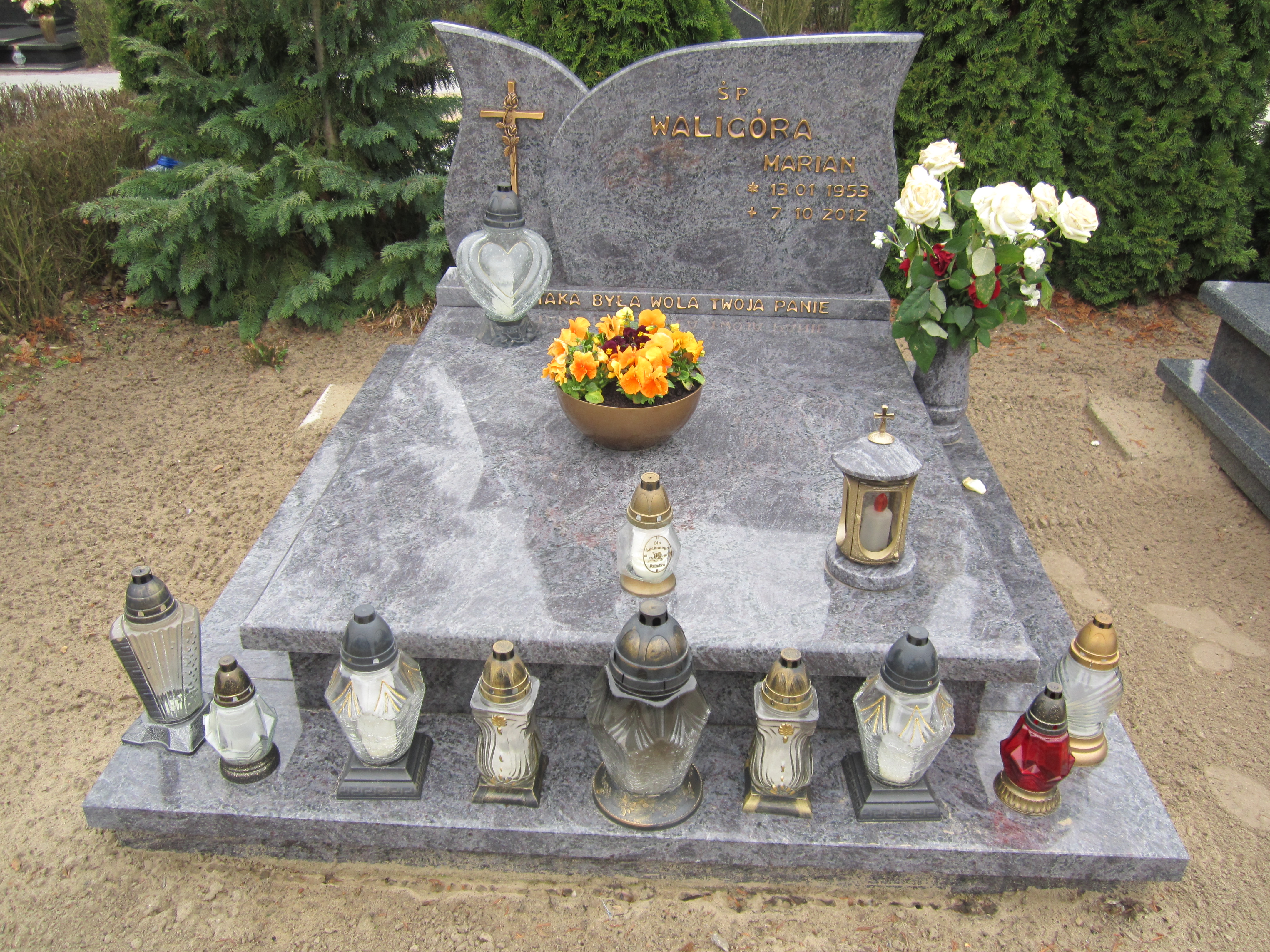 Grób Marian Waligóra