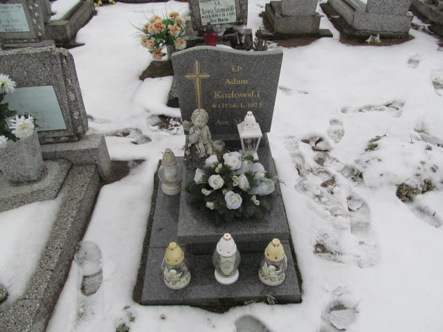 Grób Adam Kozłowski