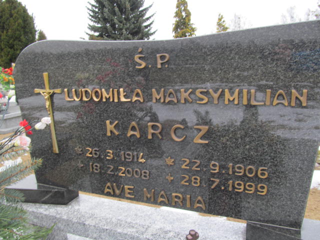 Grób Maksymilian Karcz